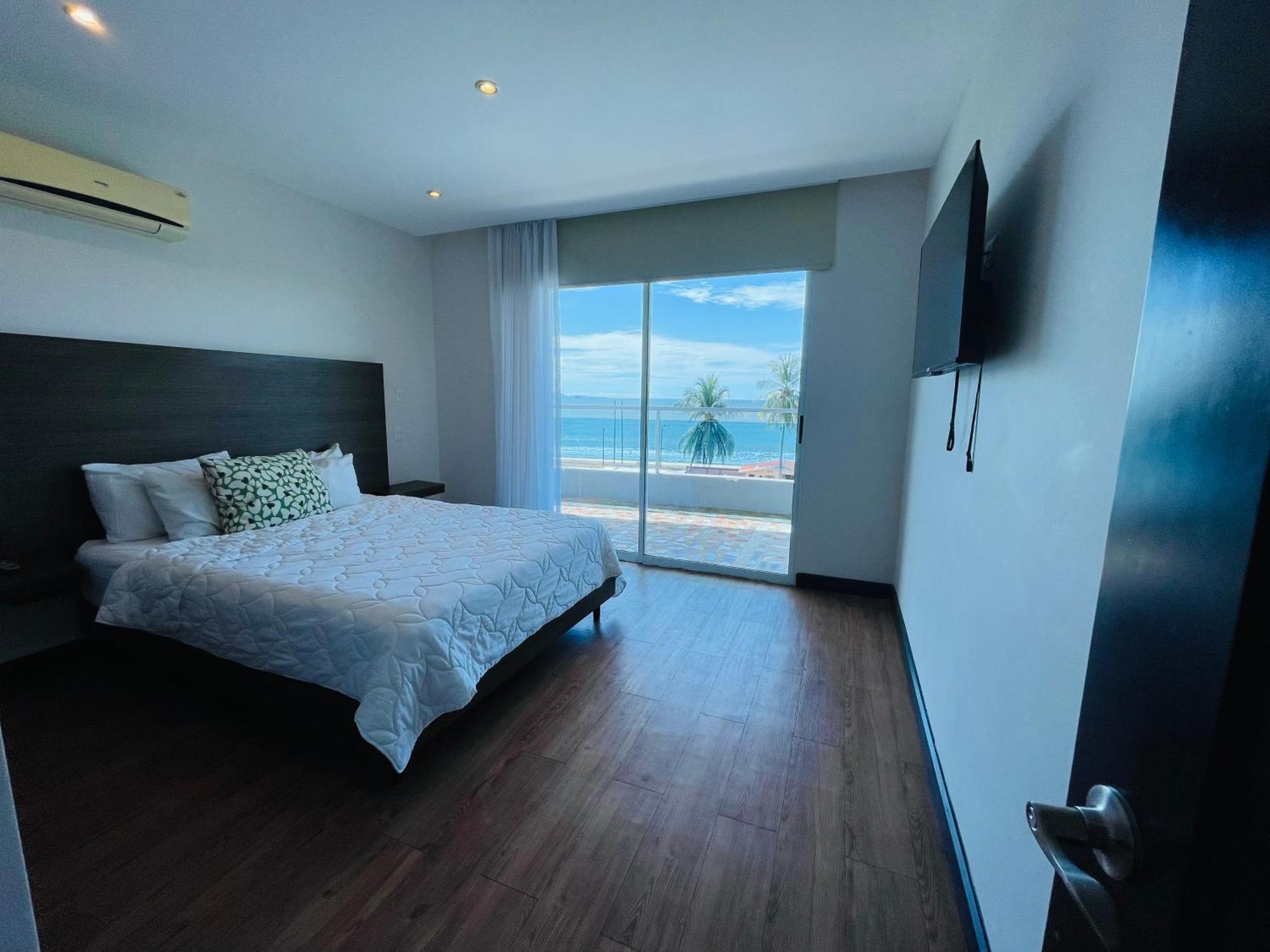 Puerto Azul Hotel Puntarenas Esterno foto