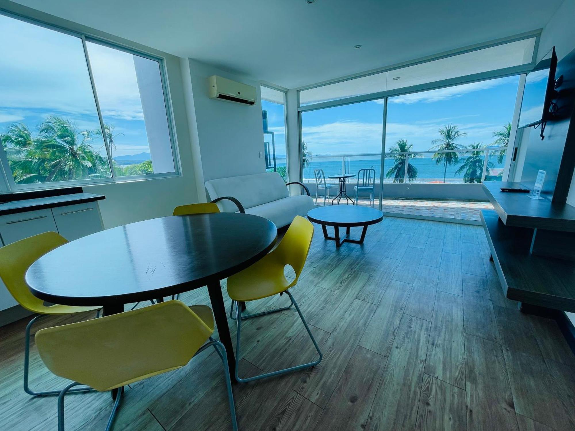 Puerto Azul Hotel Puntarenas Esterno foto
