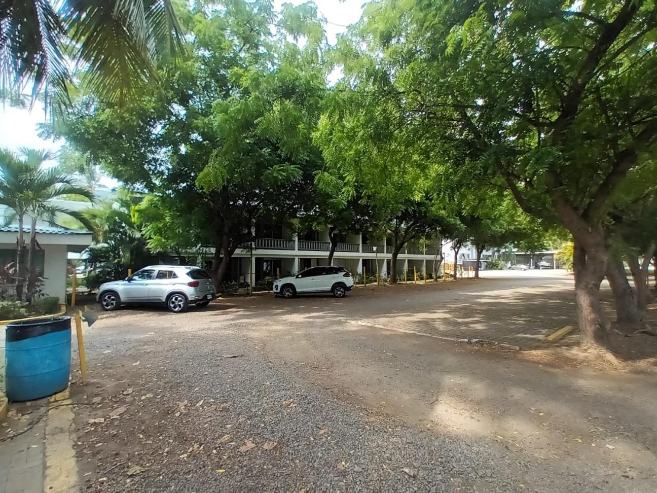 Puerto Azul Hotel Puntarenas Esterno foto